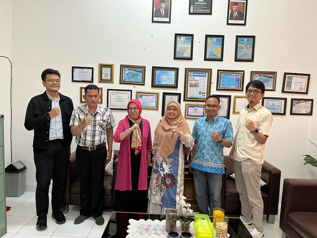 FEB UNS dan Universitas Bangka Belitung Diskusikan Kemajuan Riset dan Publikasi Penelitian