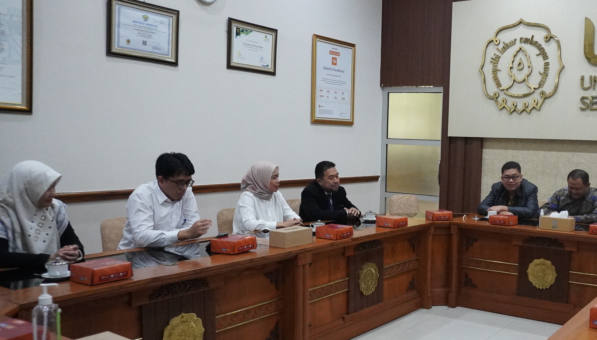 Reakreditasi Prodi Magister Akuntansi FEB UNS, Asesor LAMEMBA Lakukan Asesmen Lapangan