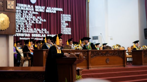 Pidato Inaugurasi Pengukuhan Guru Besar, Prof. Bhimo Rizky Samudro Angkat Tema Fenomena Peradaban Semu