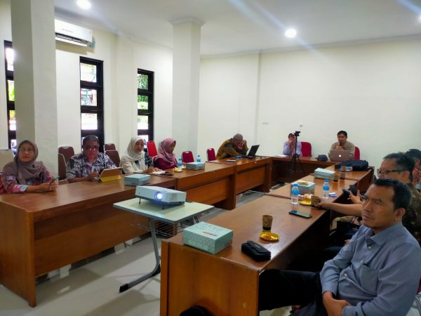P4M FEB Gelar Working Paper Forum, Optimalisasi Publikasi di Jurnal Bereputasi: Novelty