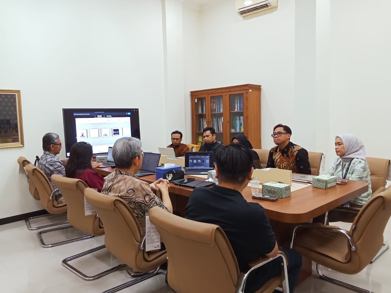 FEB UNS Welcomes Research Collaboration with HIPELKI in Preparation for the Medical Device Industry Whitepaper