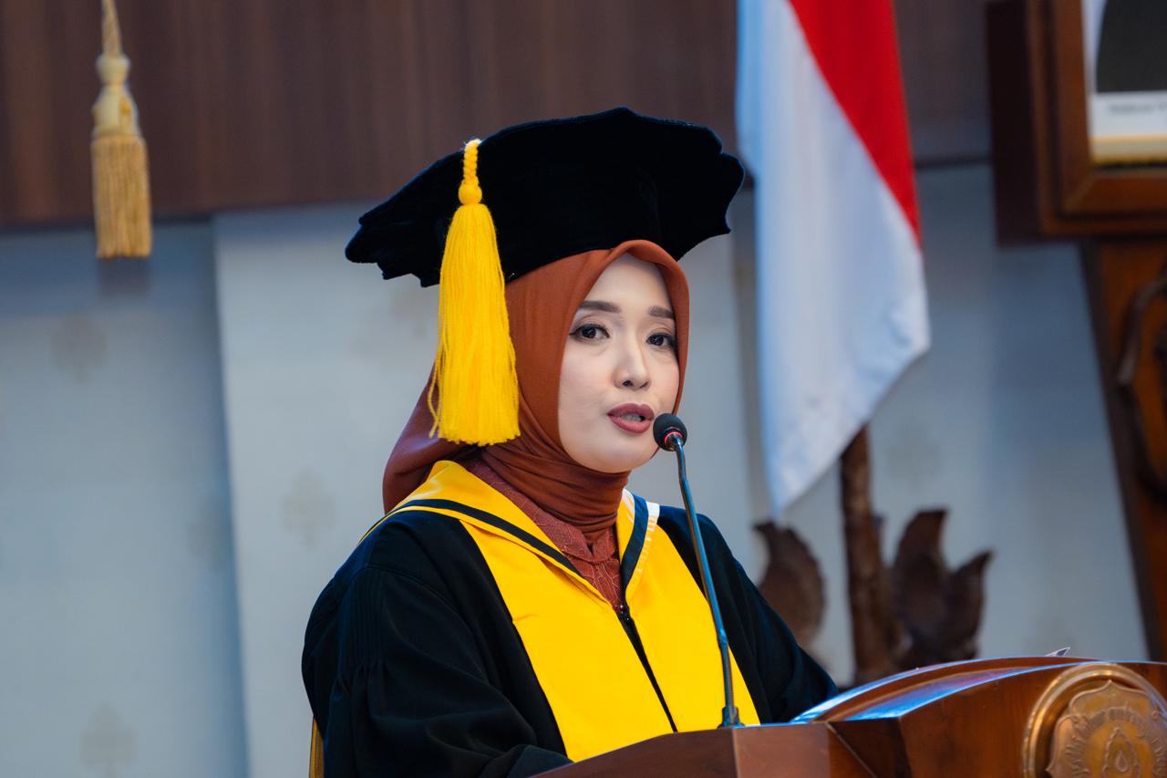 UNS Inaugurates New Professor: Prof. Dwi Prasetyani Highlights the Strategic Role of Women Entrepreneurs in Sustainable Development