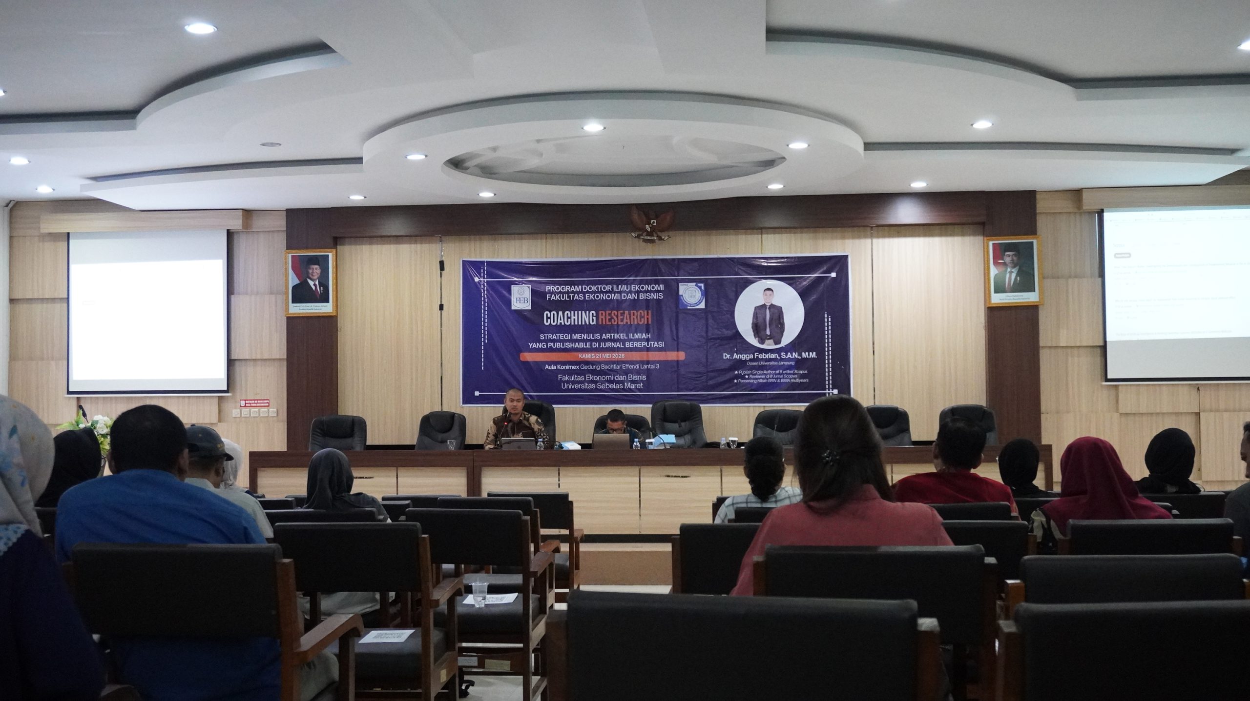 Coaching Research PDIE FEB UNS Bahas Strategi Menembus Jurnal Bereputasi Internasional