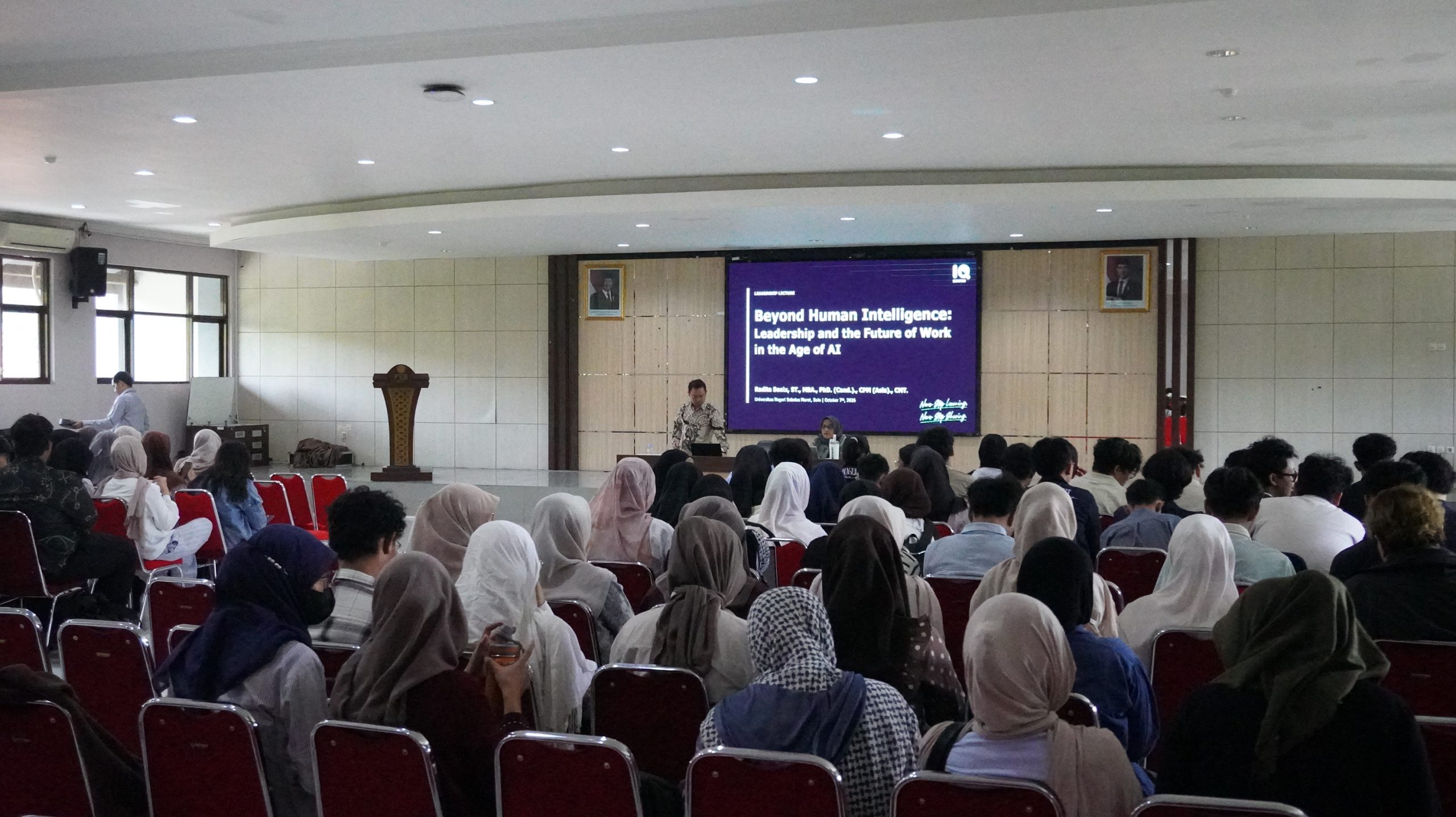 Respon Disrupsi Teknologi, Prodi S1 Manajemen FEB UNS Hadirkan Praktisi, Bedah Kepemimpinan dan Masa Depan Kerja Era AI